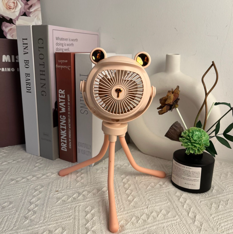 2026 Summer Best-Seller 🔥 Octopus-Style Clip-On Mini Fan (USB-Powered) — Versatile for Strollers, Cars, Outdoors, and More!